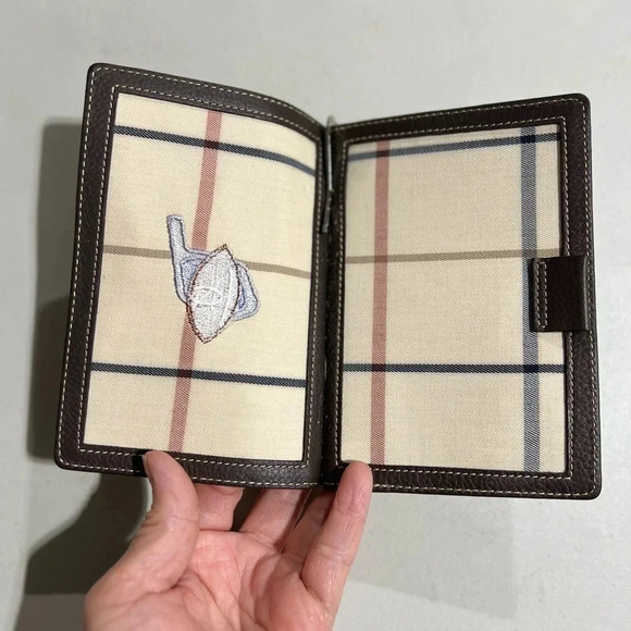 NC Peter Millar  Football 🏈 & Golf ⛳️ Scorecard Holder - Picture 6 of 6